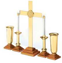 Altar Ware-Chapel Line Brass Complete Set W/Oak Base (RW 101BRK)