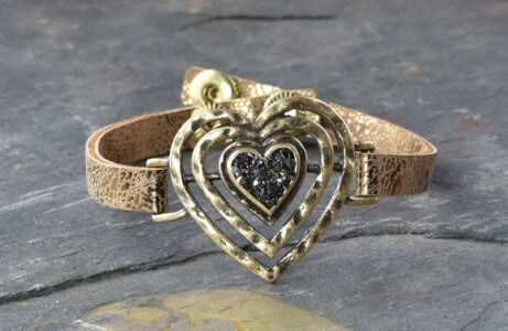 Eden Merry-Angelus-Heart Bracelet