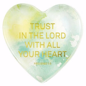 Tabletop Glass Heart Paperweight-Trust The Lord (P